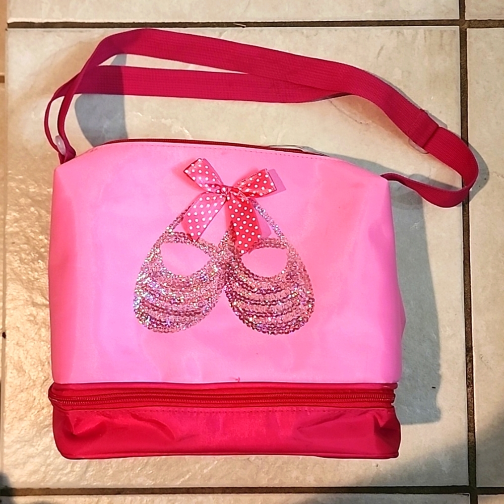 Ballet dance bag two tone pink with sequence and bow detail.